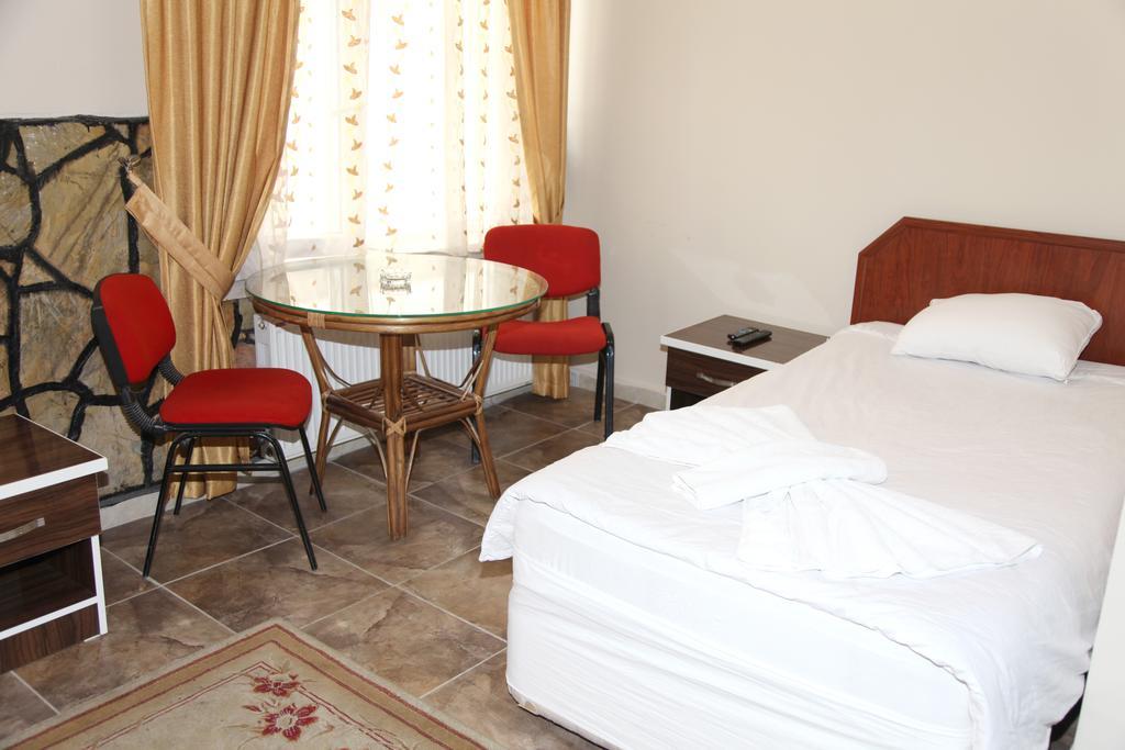 Kırsehir Kapris Hotel חדר תמונה